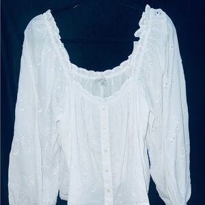 American Eagle Outfitters White Ruffled Blouse with 3/4 Sleeves (NWOT)